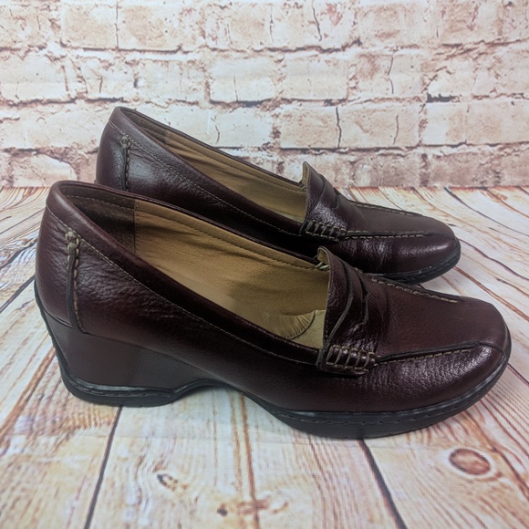 Womens Covington Penny Loafer Wedges - Picture 2 of 6